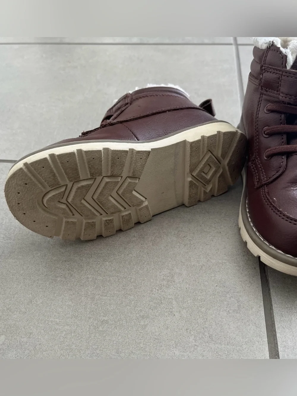 Old Navy Brown Toddler Boy Kids Winter Boots Size 9